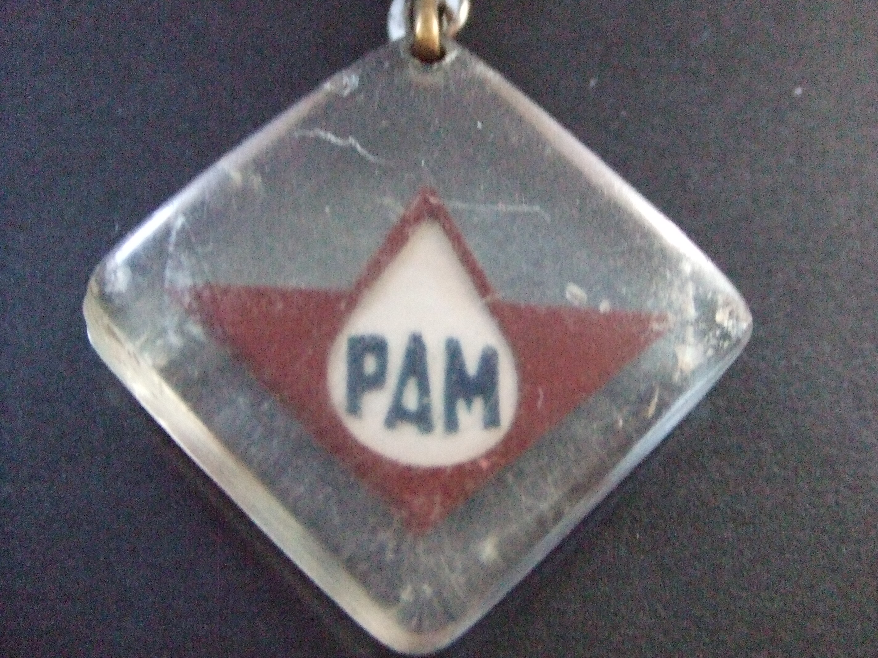 Pam benzine oude sleutelhanger